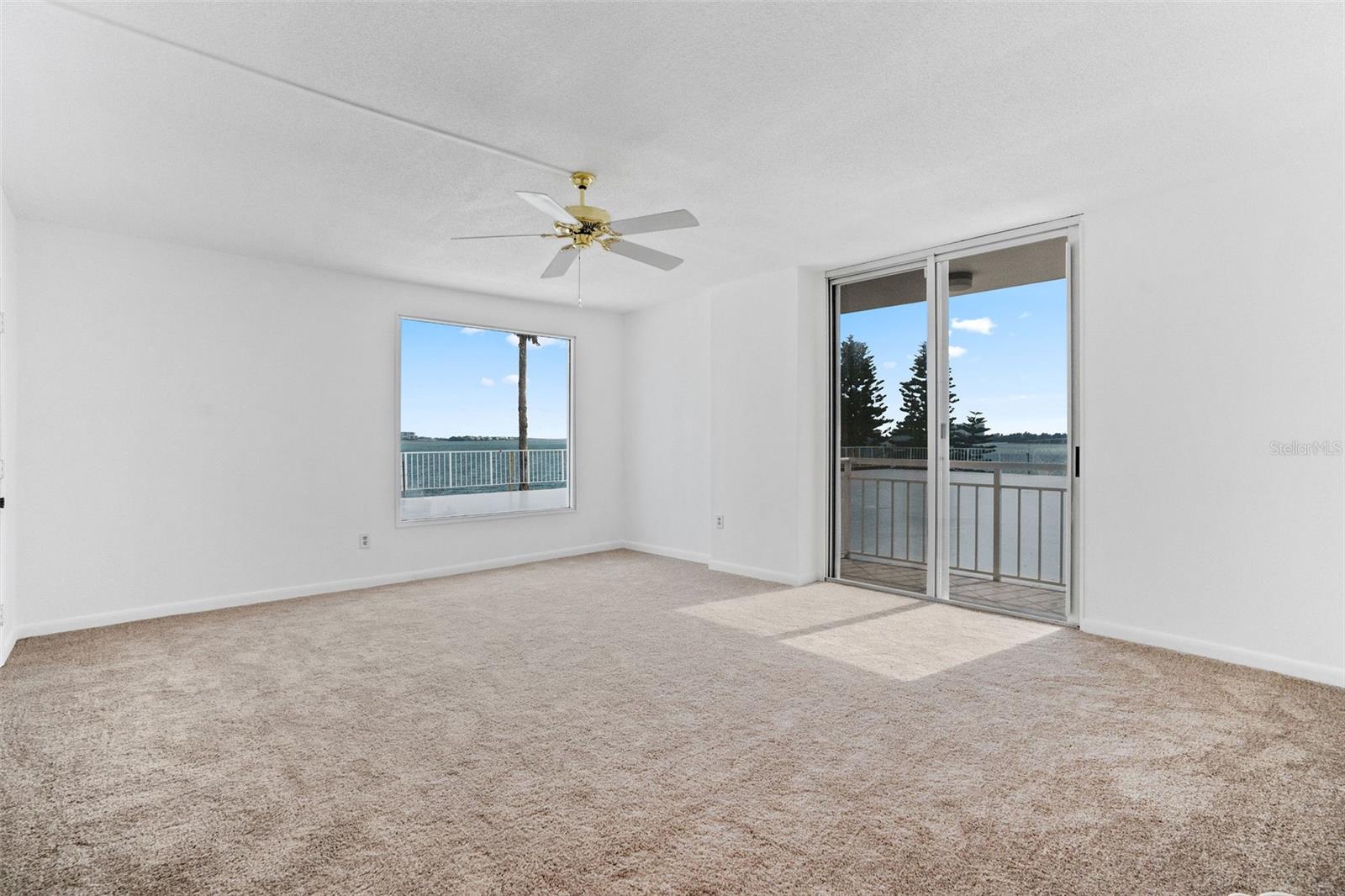 100 PIERCE ST #307 — photo 18