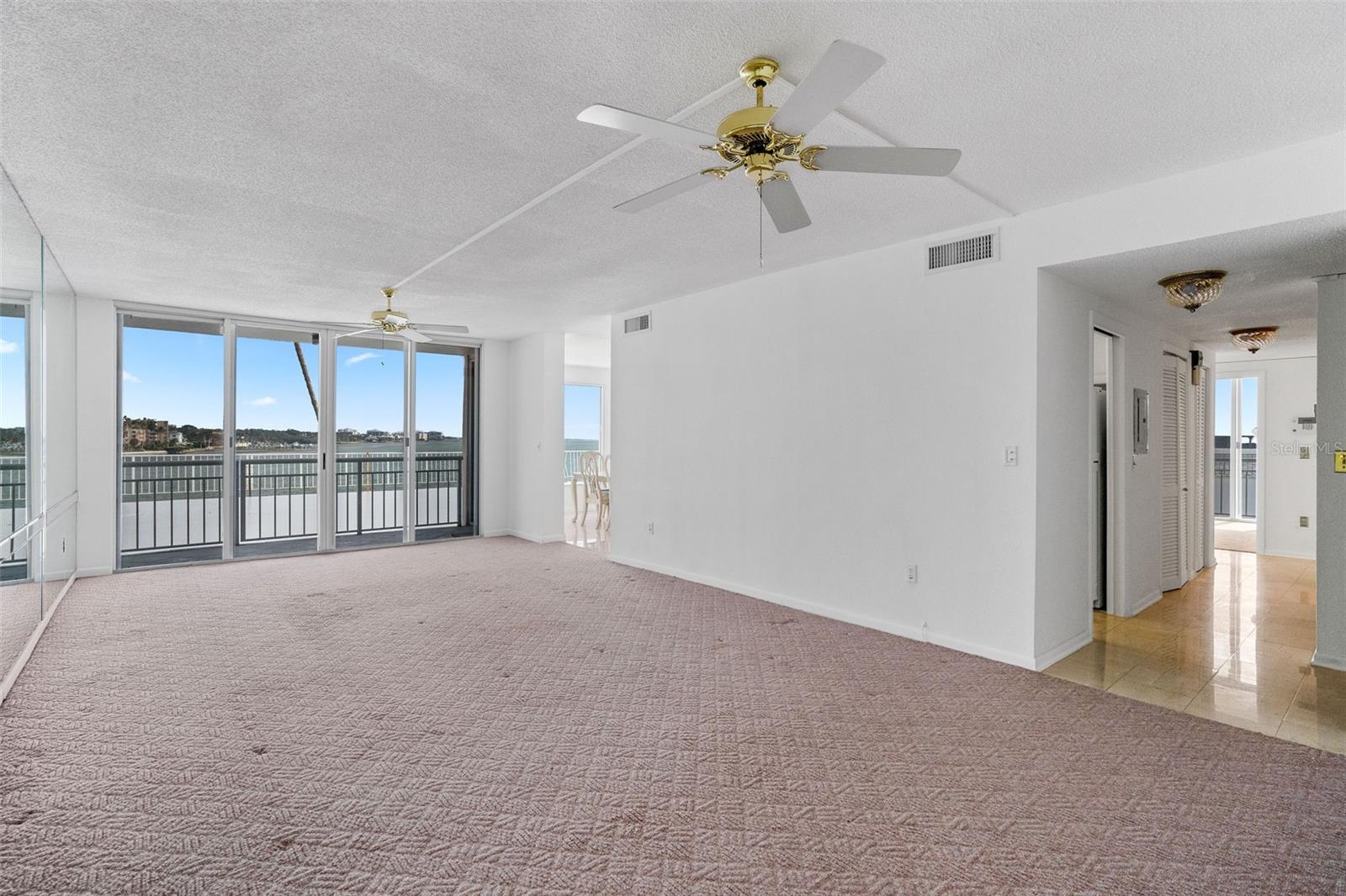 100 PIERCE ST #307 — photo 27