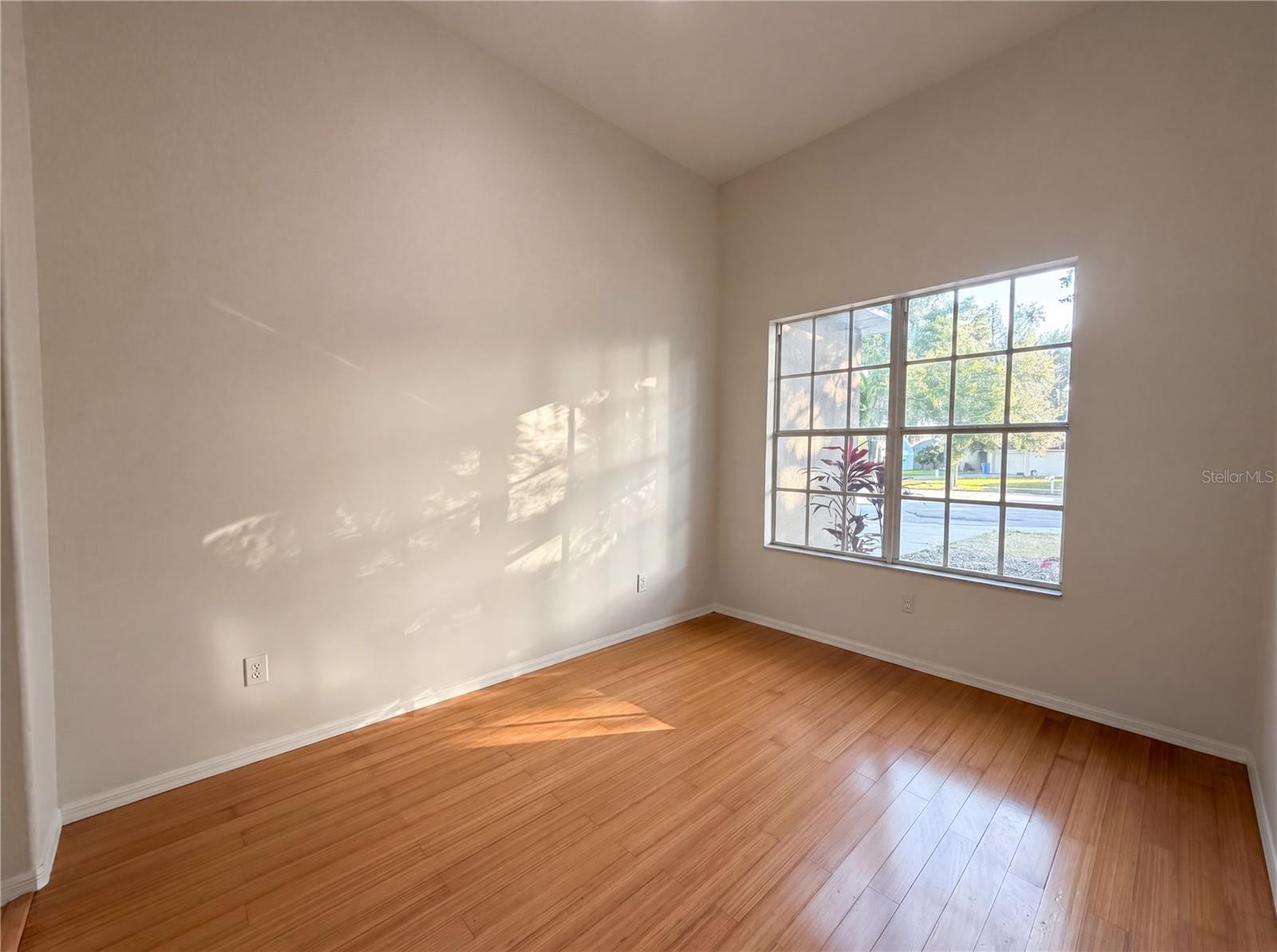 203 TAYLOR BAY LN — photo 7