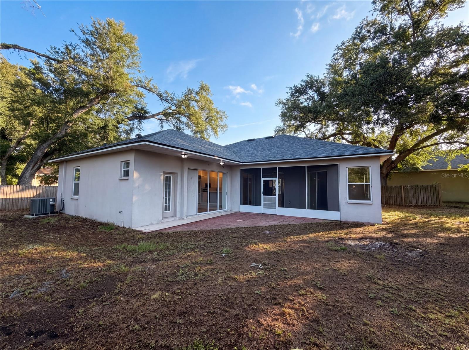 203 TAYLOR BAY LN — photo 5