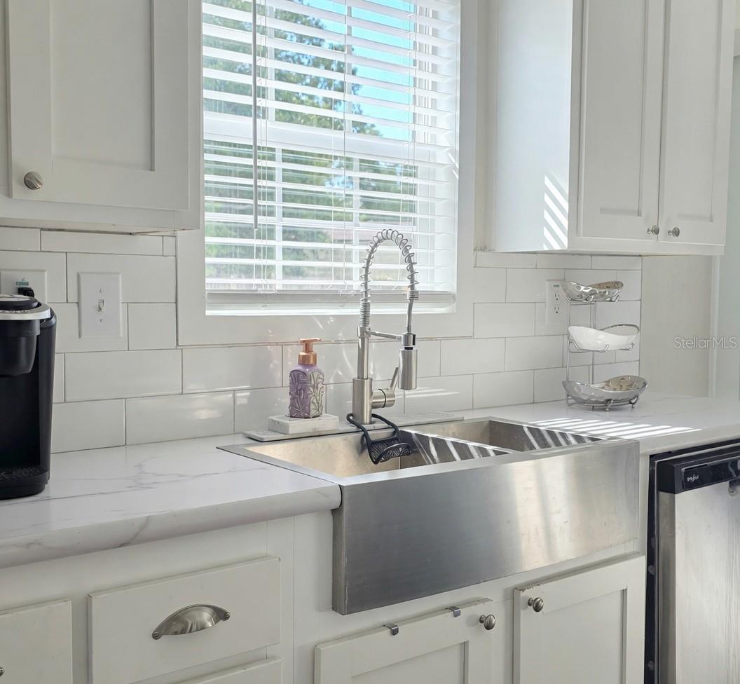 10617 SKEWLEE GARDENS DR — photo 5