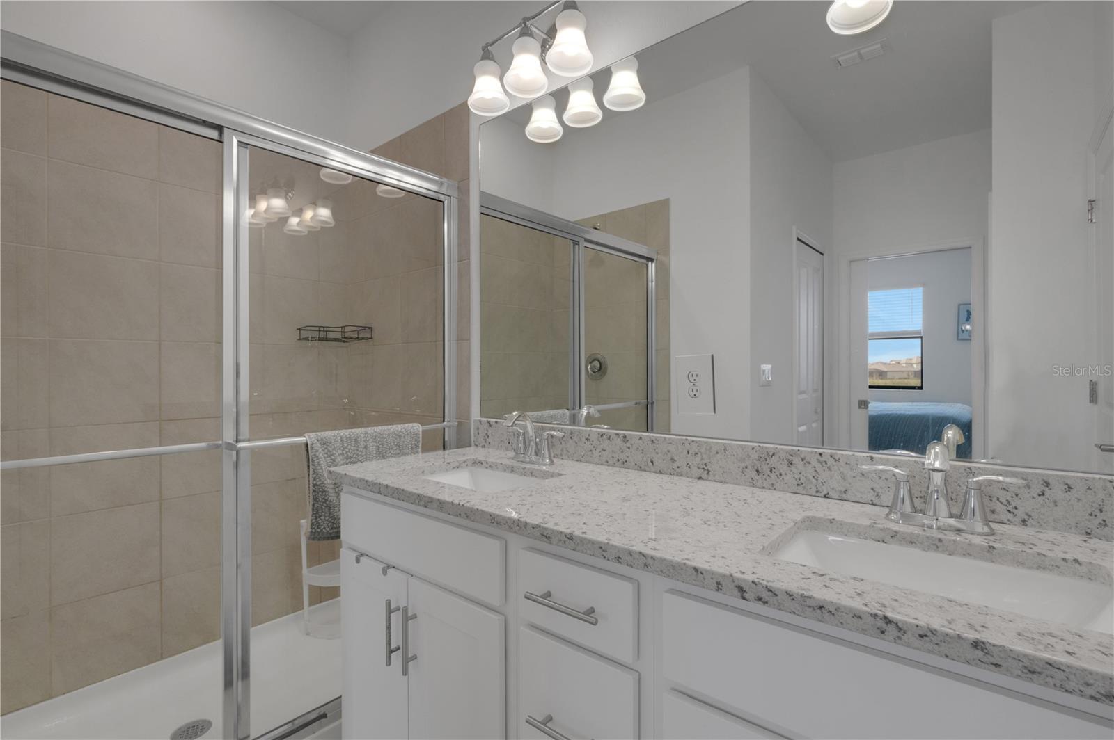 15227 SUNNY DAY DR — photo 27