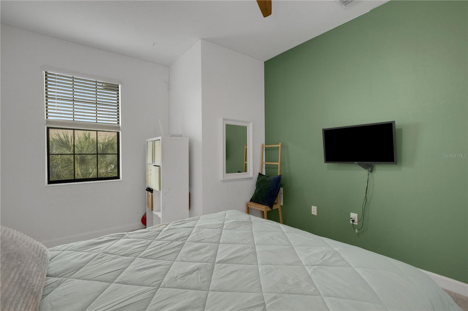 15227 SUNNY DAY DR — photo 31