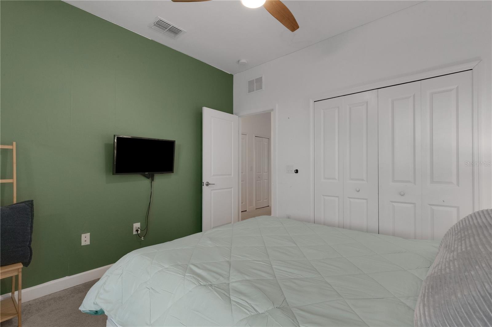 15227 SUNNY DAY DR — photo 33