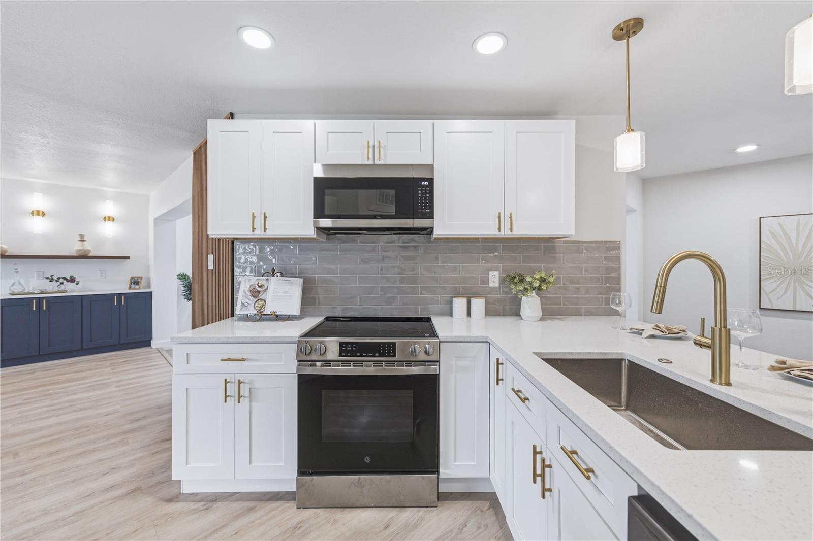 9305 120TH LN — photo 16