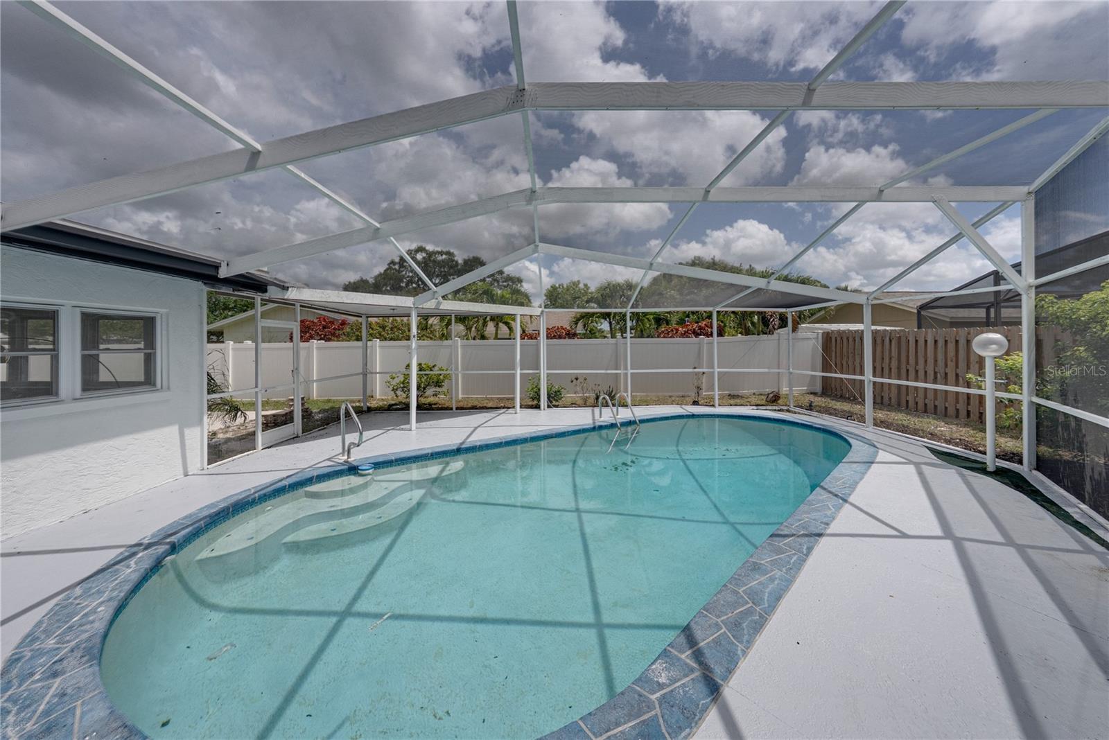 9305 120TH LN — photo 35