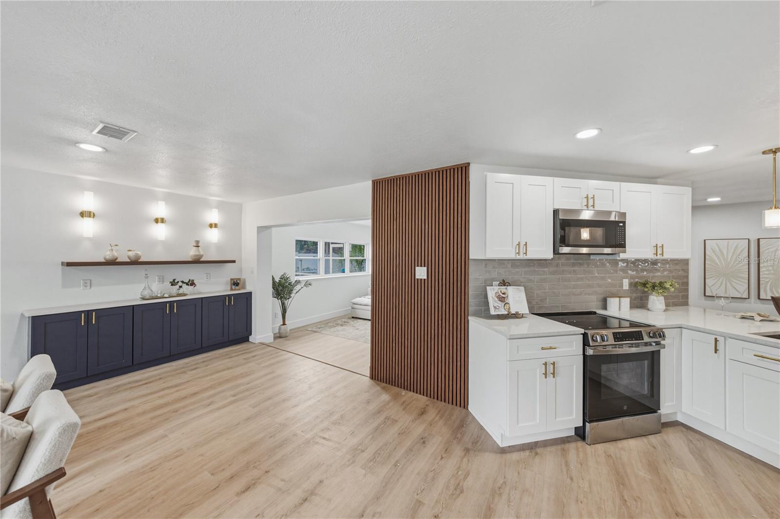 9305 120TH LN — photo 12