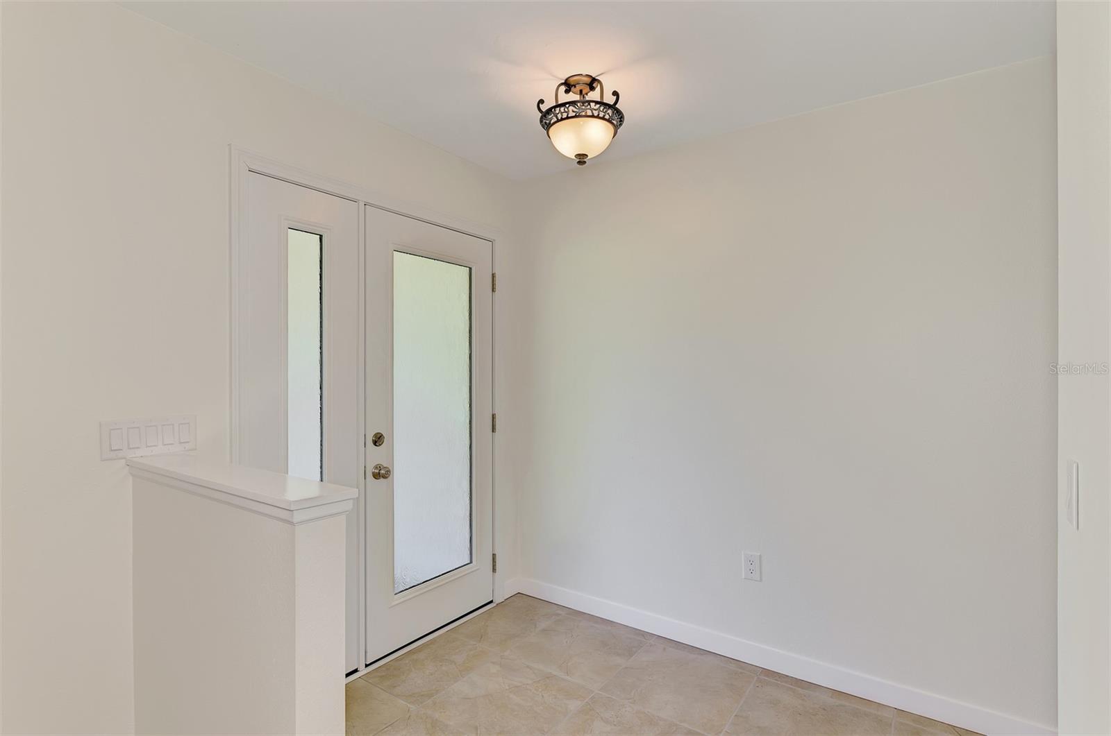 2340 PALMETTO ST — photo 7