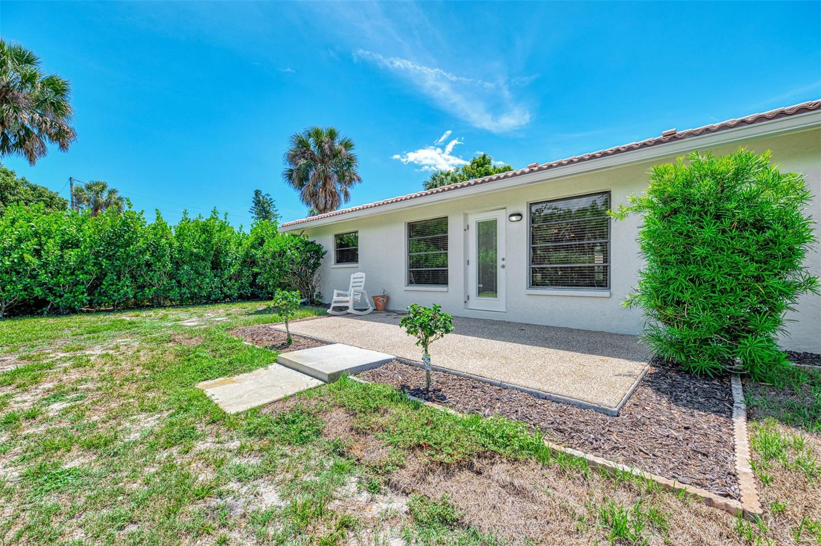 2340 PALMETTO ST — photo 40