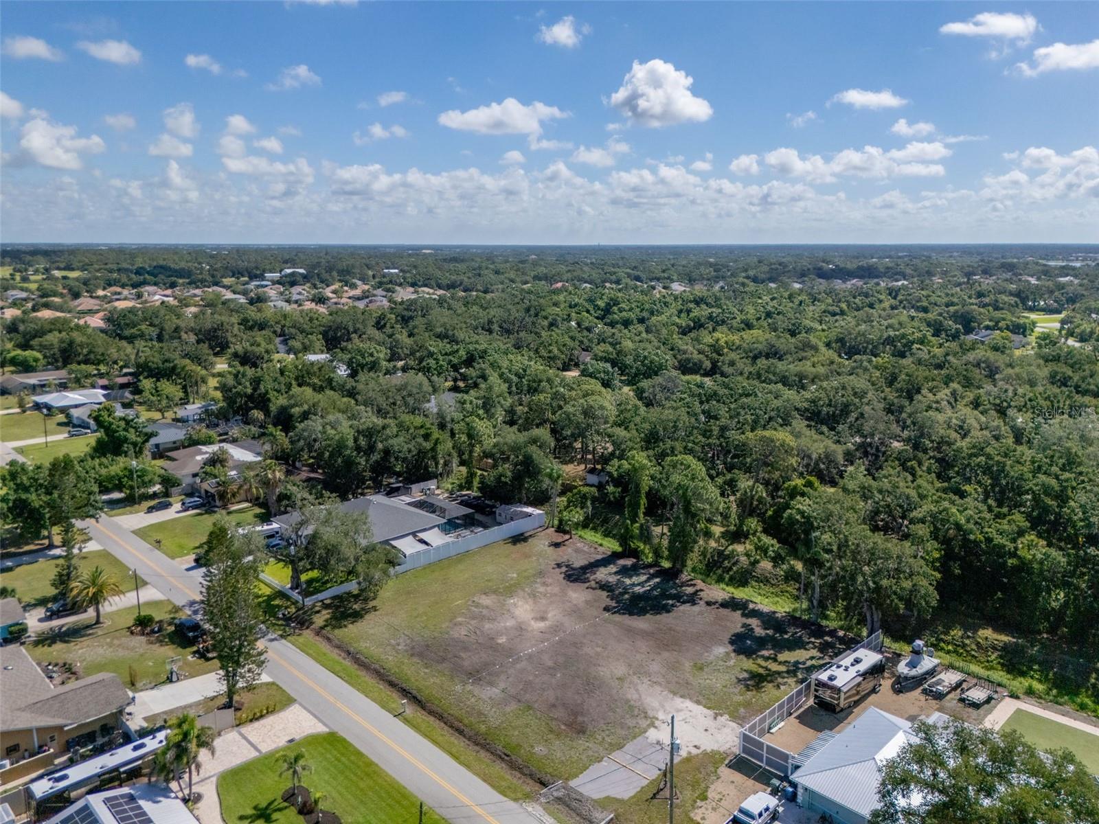 1941 E LEEWYNN DR — photo 15