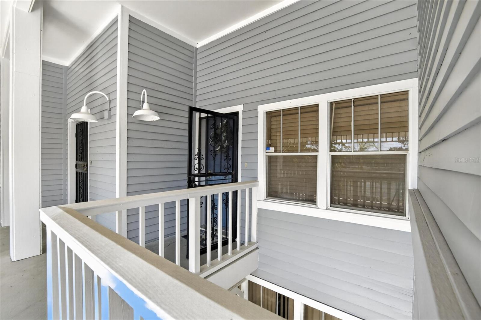 2599 DOLLY BAY DR #305 — photo 3