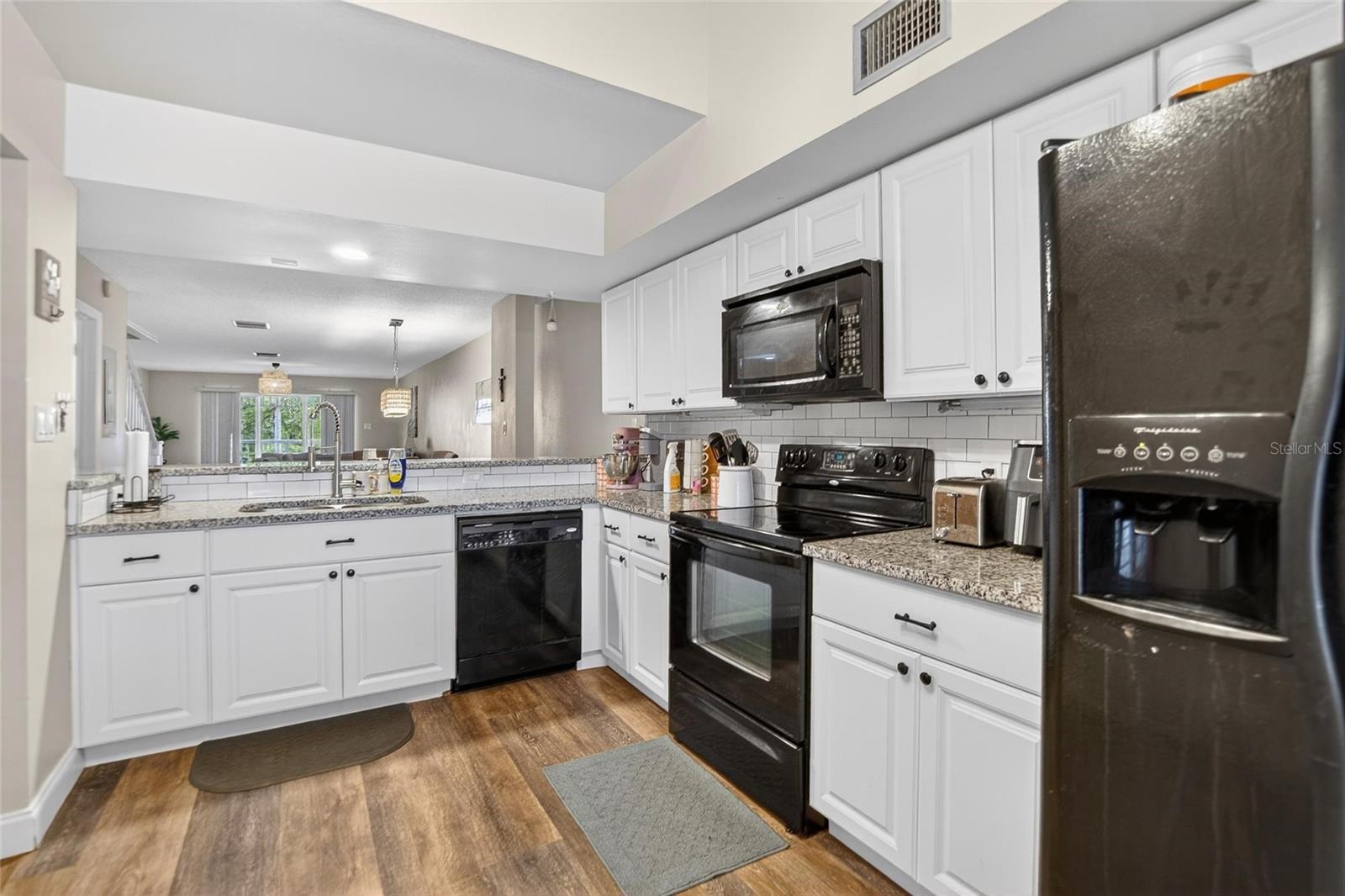2599 DOLLY BAY DR #305 — photo 5