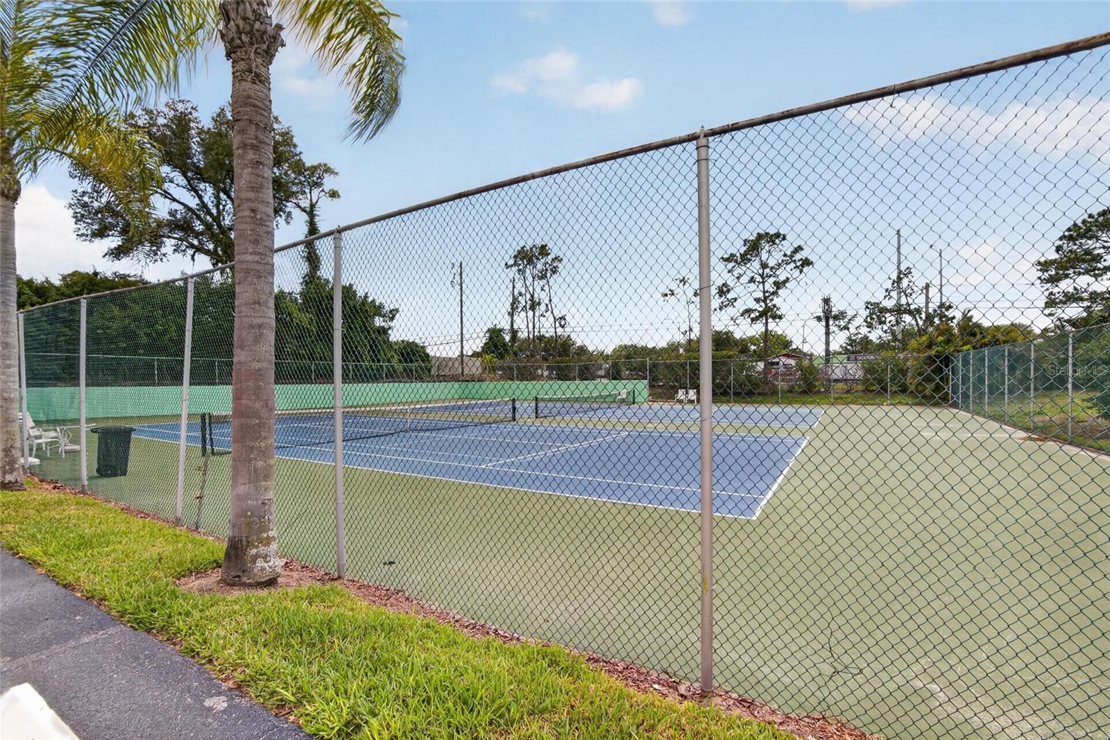 2599 DOLLY BAY DR #305 — photo 61