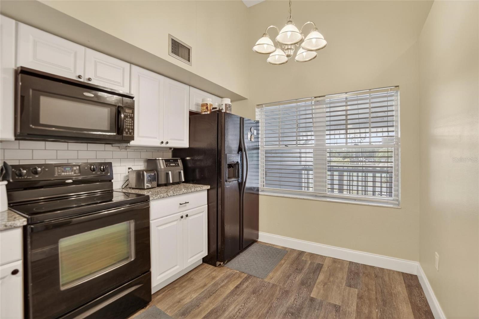 2599 DOLLY BAY DR #305 — photo 8