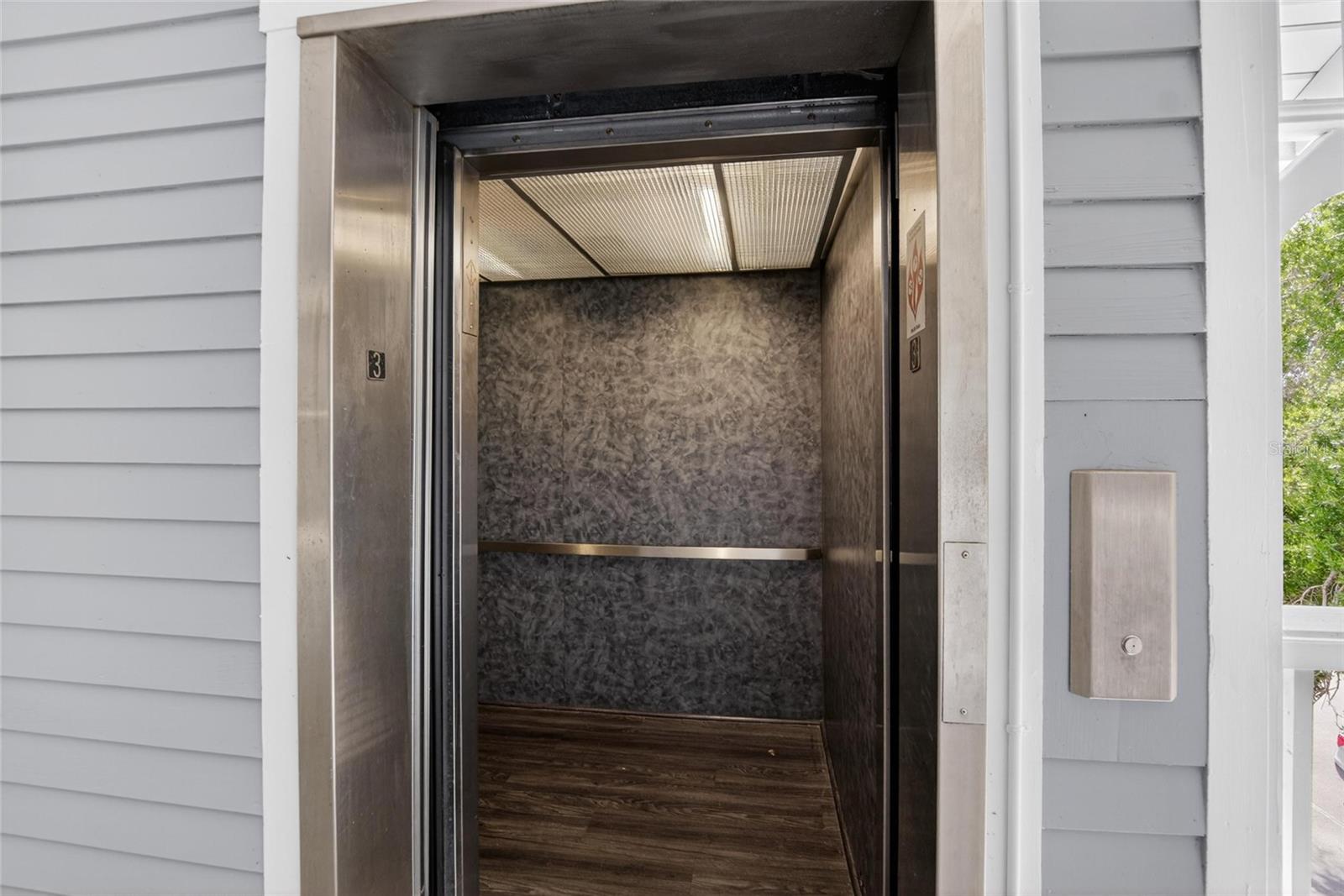 2599 DOLLY BAY DR #305 — photo 54