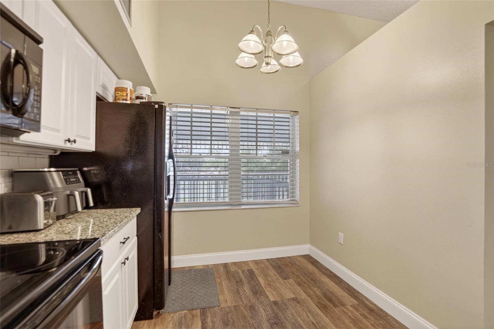 2599 DOLLY BAY DR #305 — photo 9