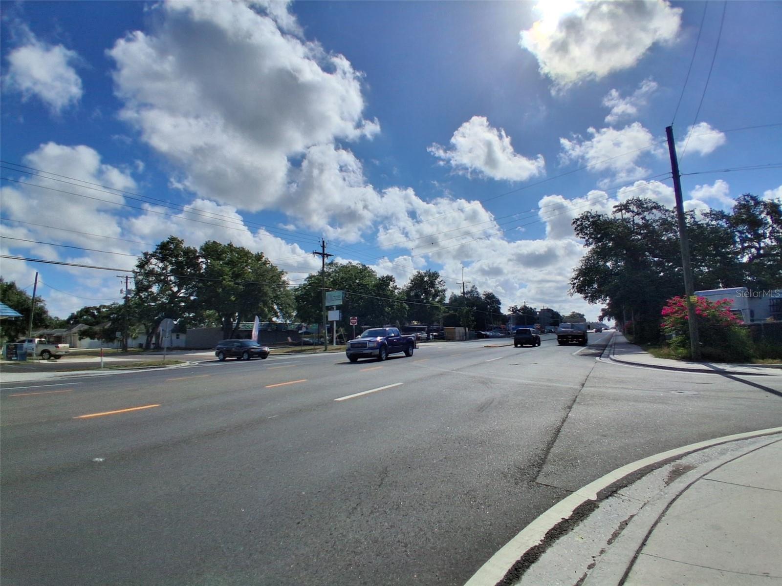 7001 CAUSEWAY BLVD — photo 18