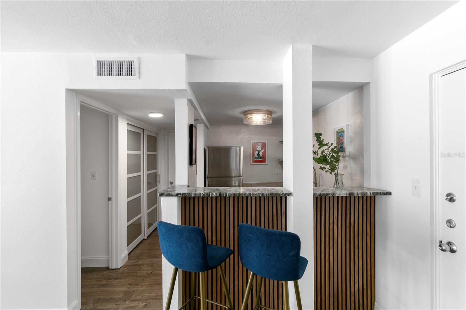2302 S MANHATTAN AVE #108 — photo 10