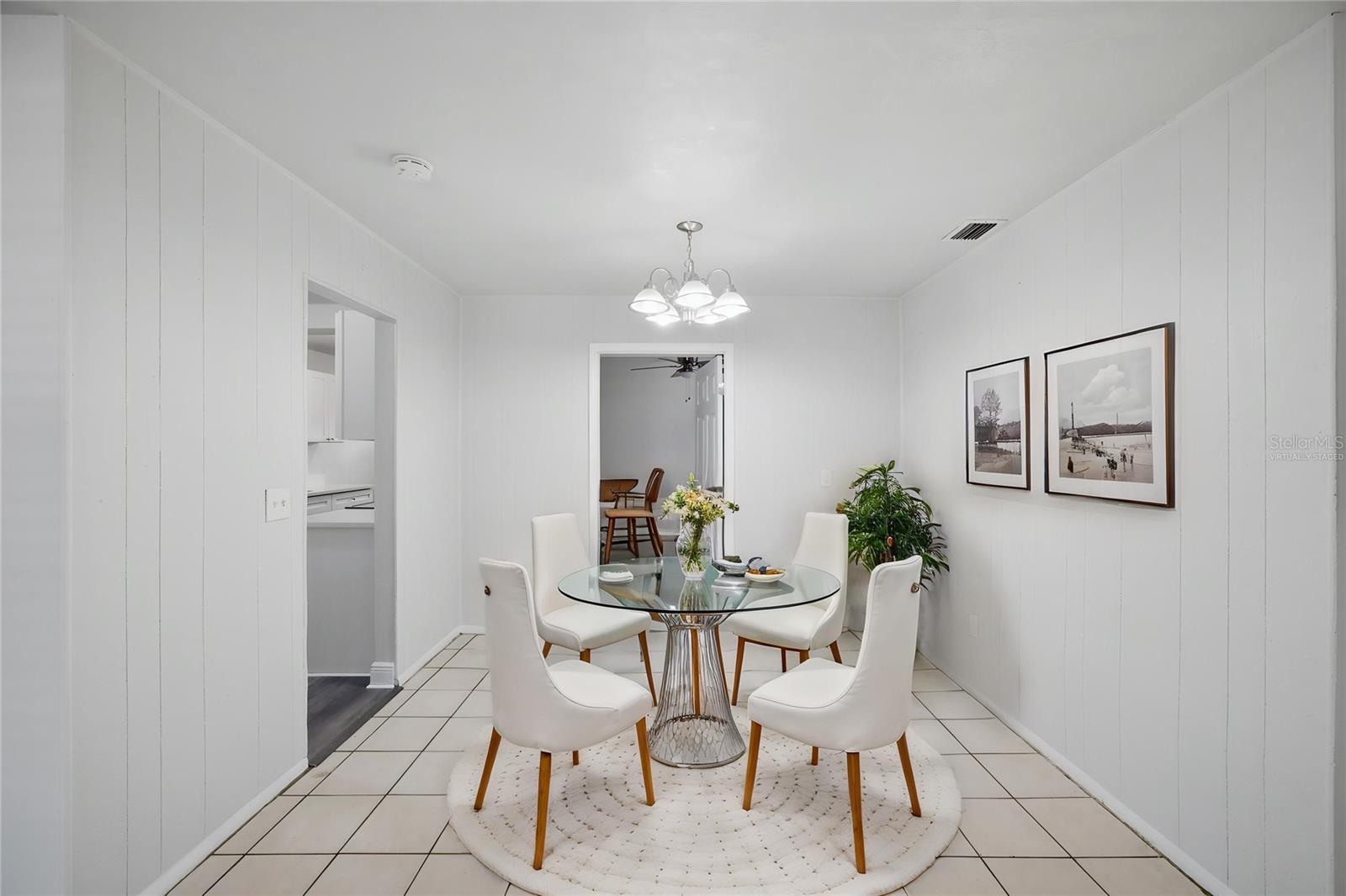 7102 DELLWOOD DR — photo 5