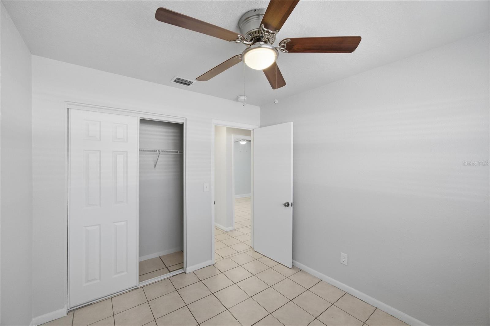 7102 DELLWOOD DR — photo 22