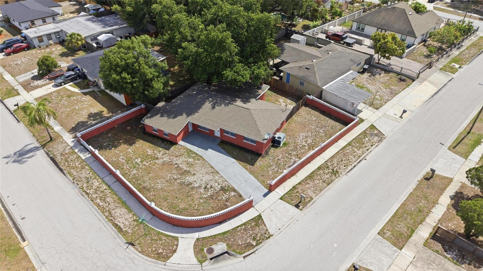 7102 DELLWOOD DR — photo 34