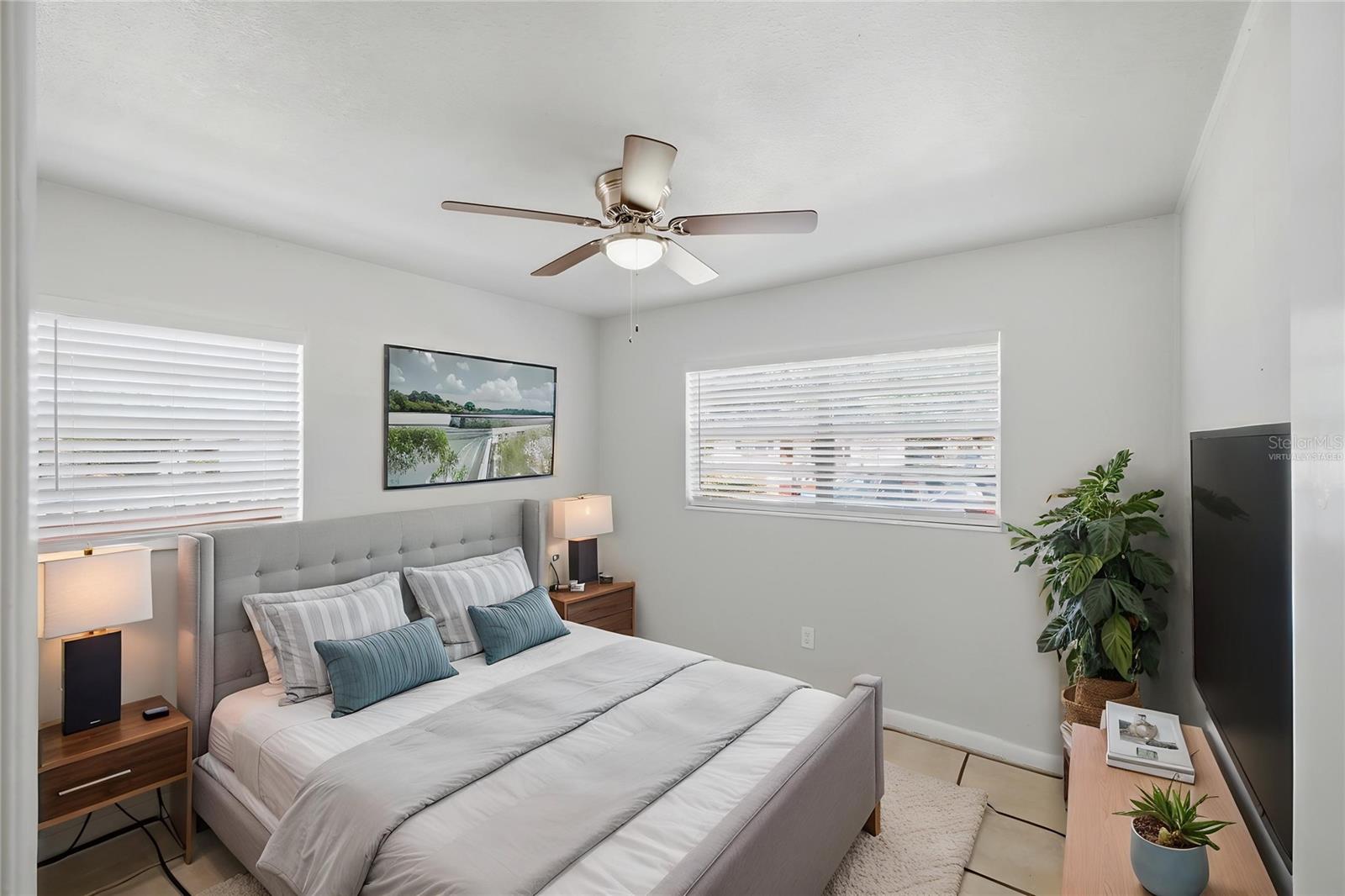 7102 DELLWOOD DR — photo 24