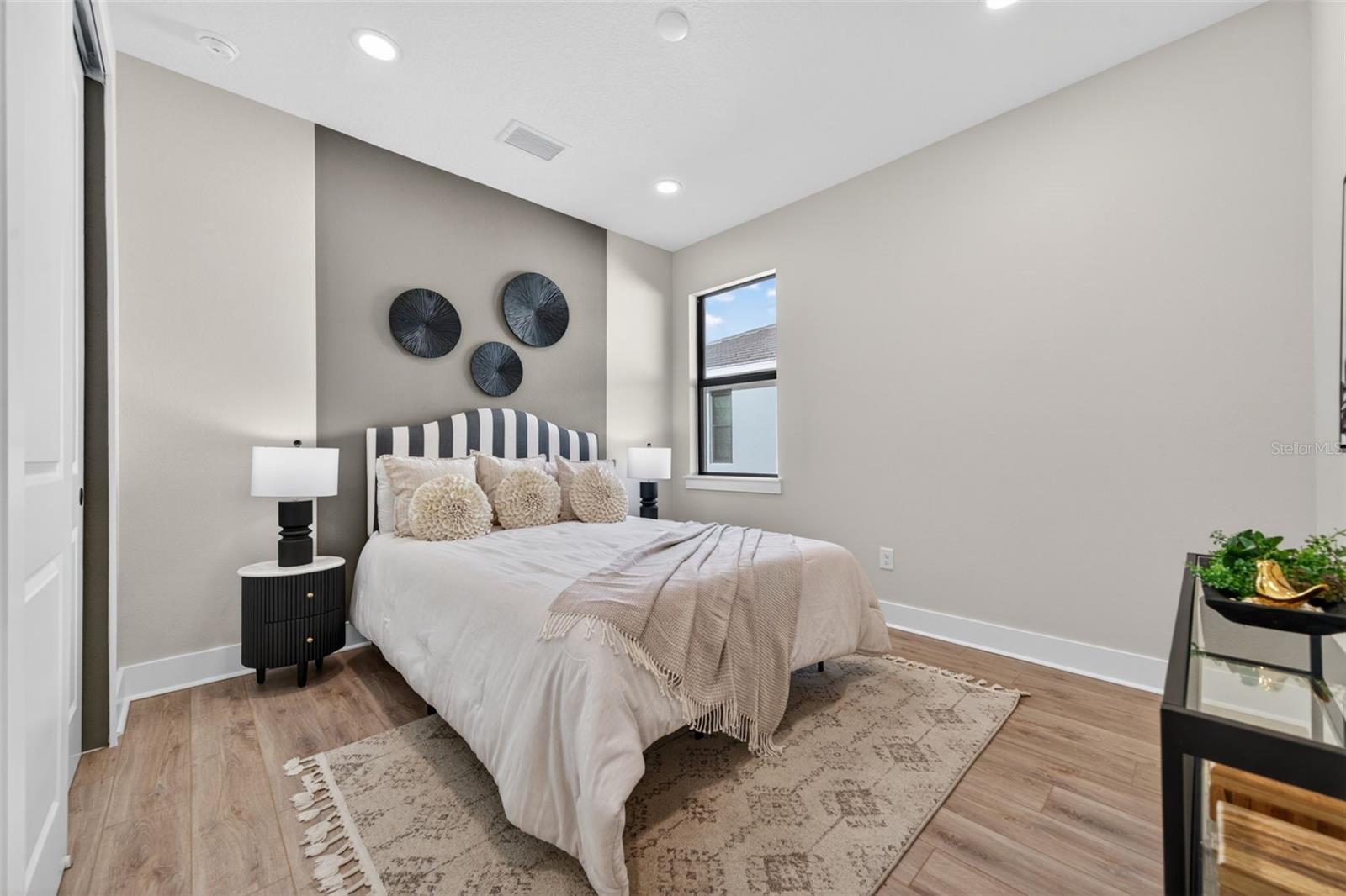 12938 PINNACLE LN — photo 24