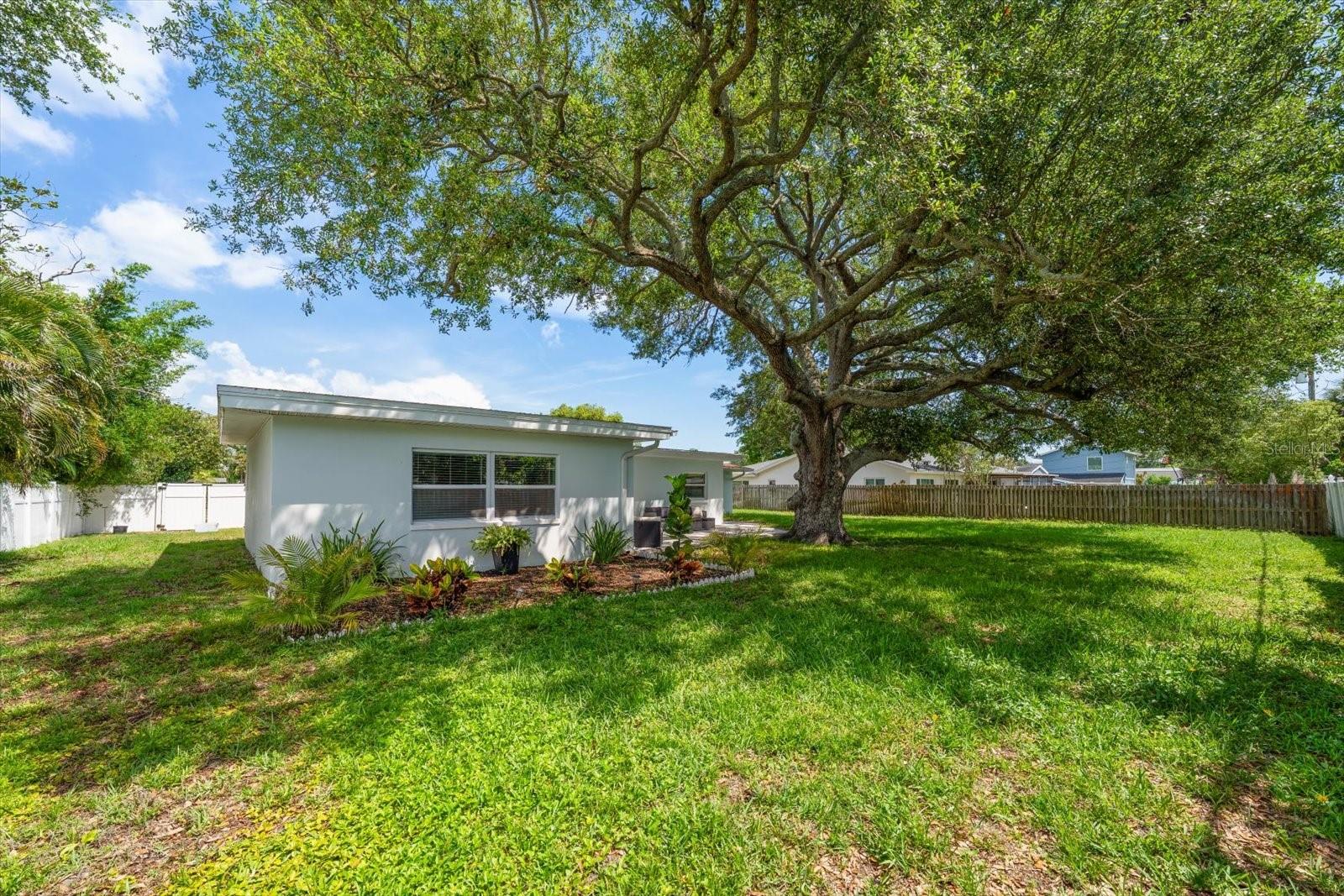 1736 GOLF VIEW DR — photo 38