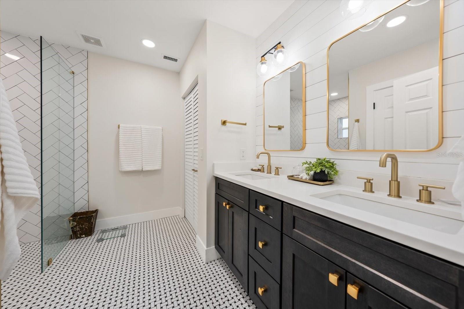 1736 GOLF VIEW DR — photo 25