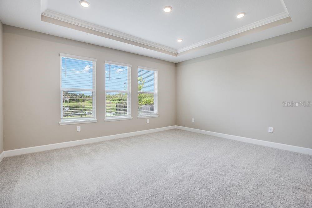 712 SKY SHADE DR — photo 5