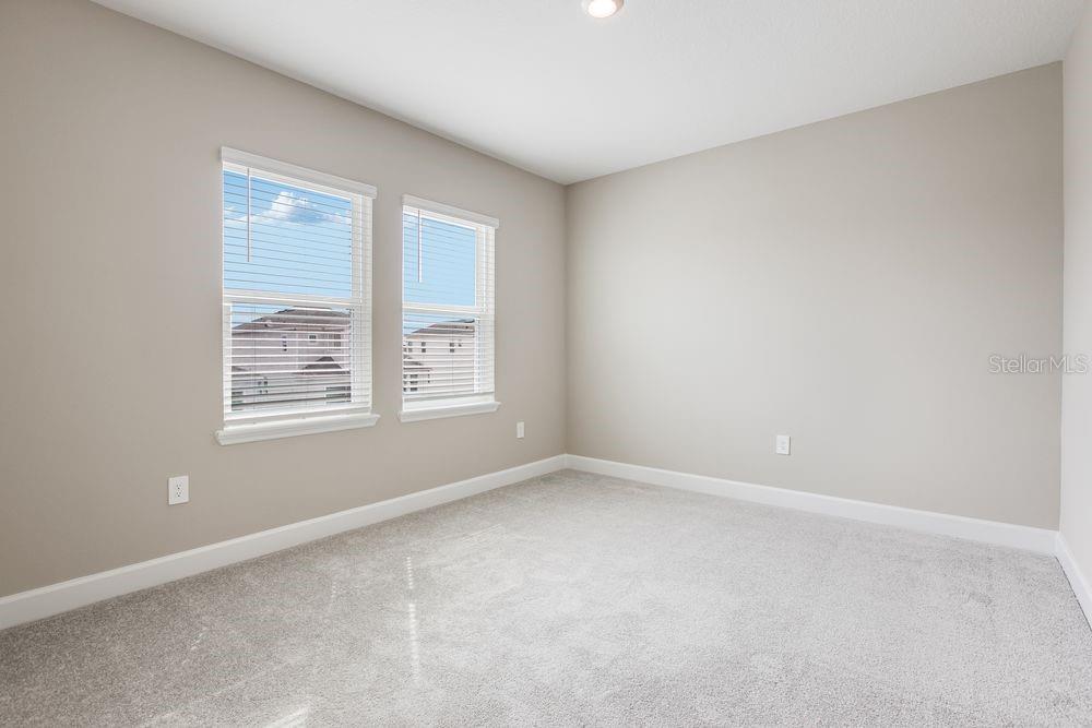 712 SKY SHADE DR — photo 13