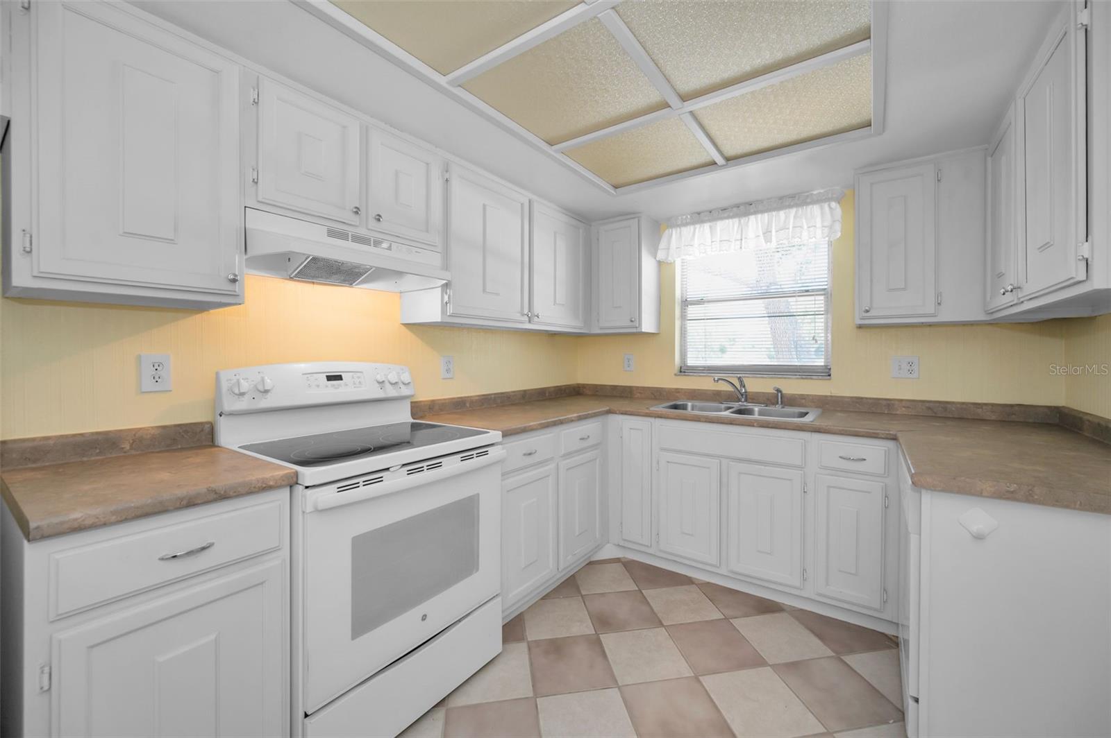 9700 STARKEY RD #228 — photo 11