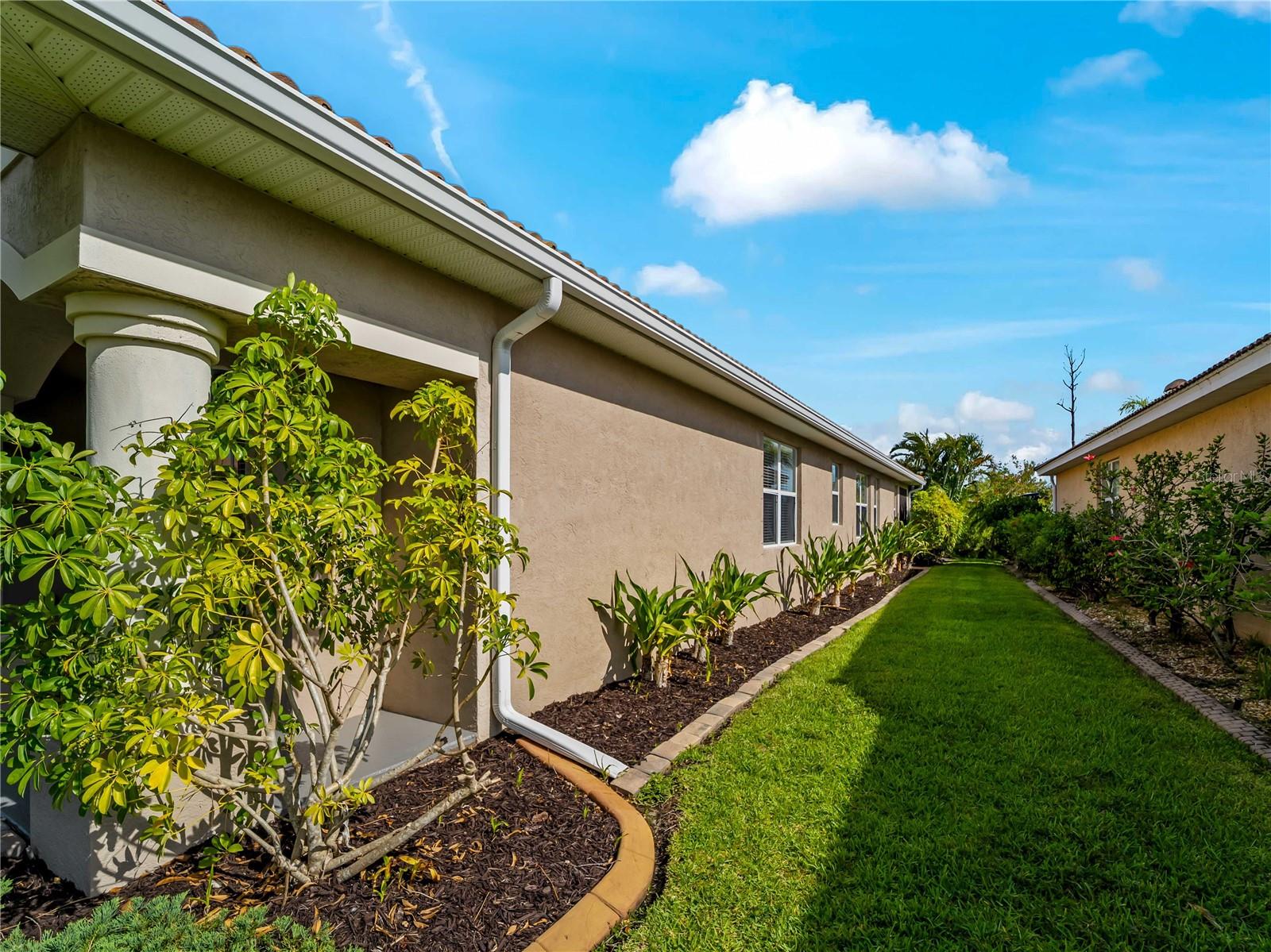 11631 DANCING RIVER DR — photo 67