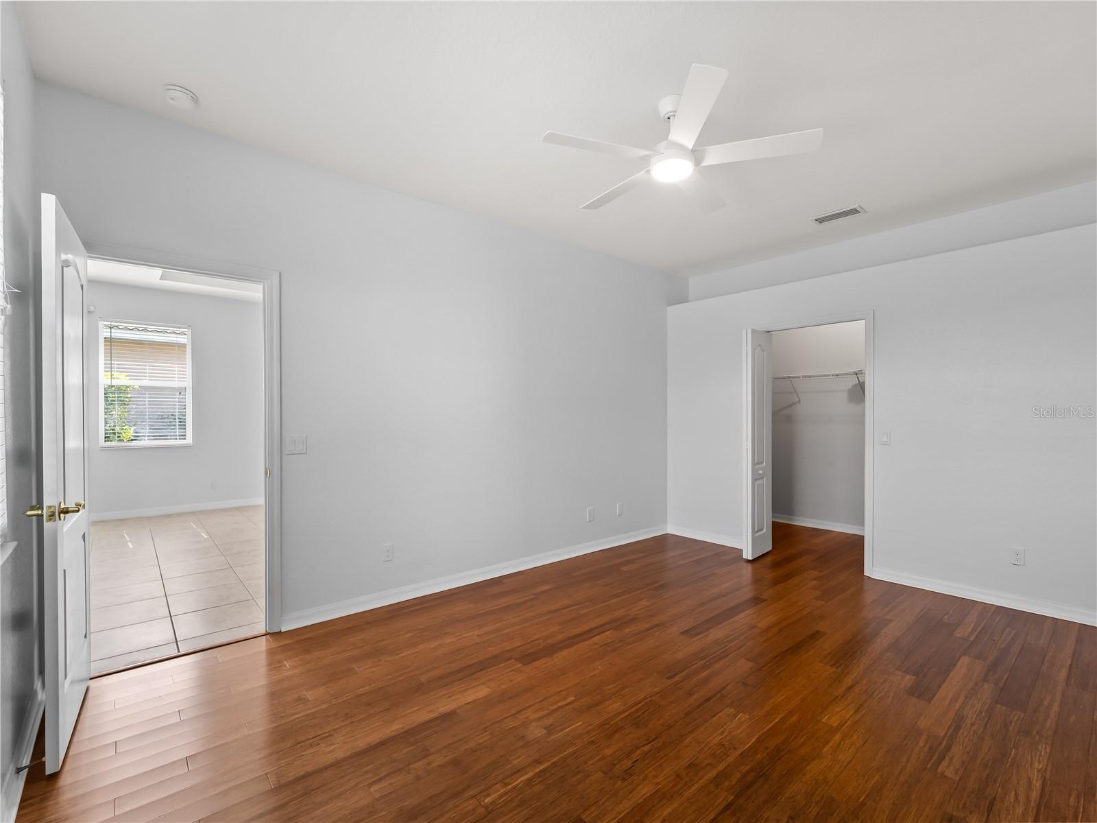 11631 DANCING RIVER DR — photo 30