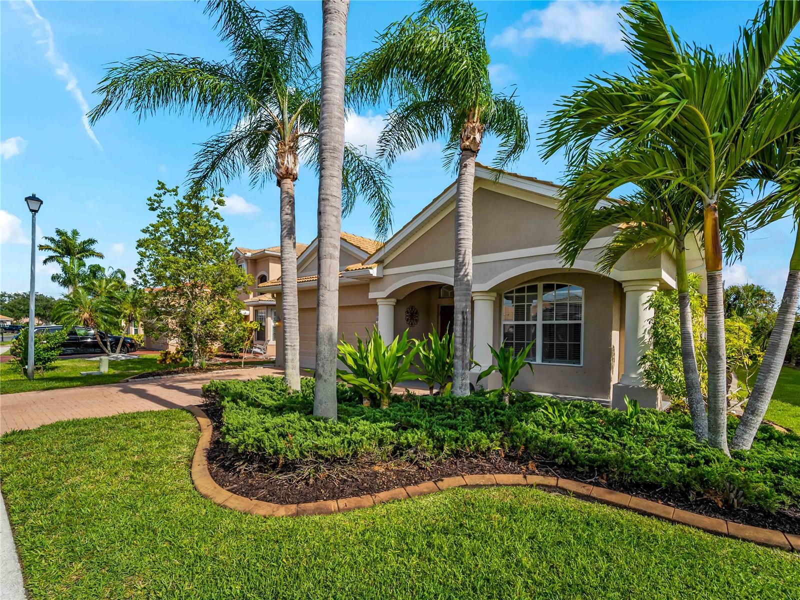 11631 DANCING RIVER DR — photo 4
