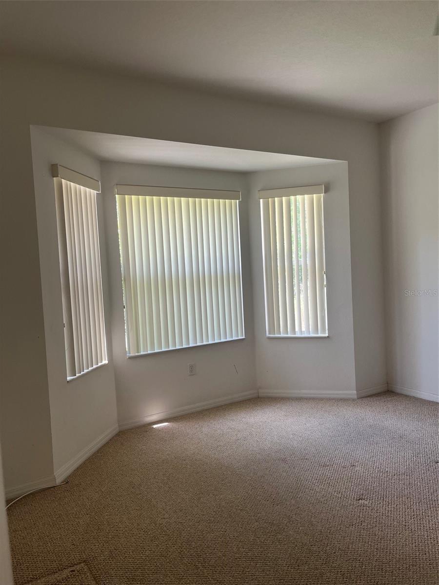 7211 CLEOPATRA DR — photo 14