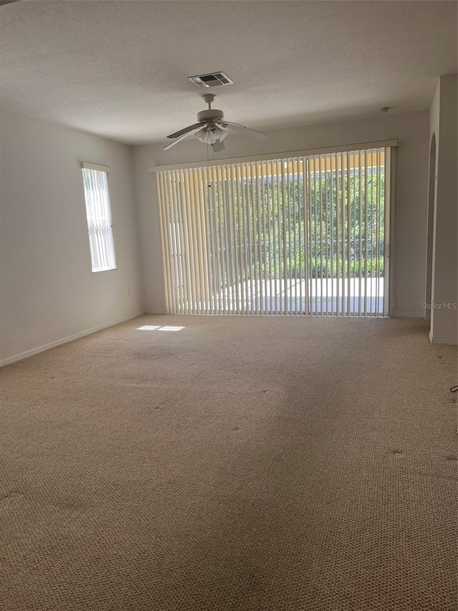 7211 CLEOPATRA DR — photo 11