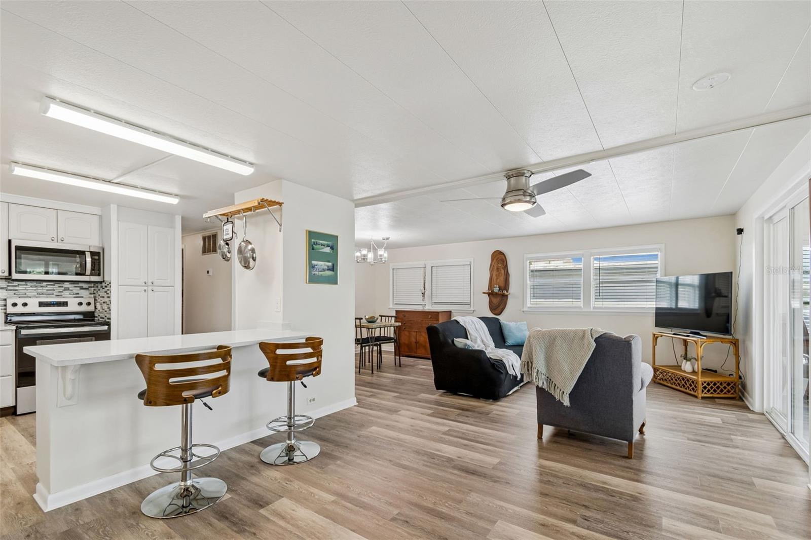 7186 MOUNT ARLINGTON DR NE #421 — photo 31
