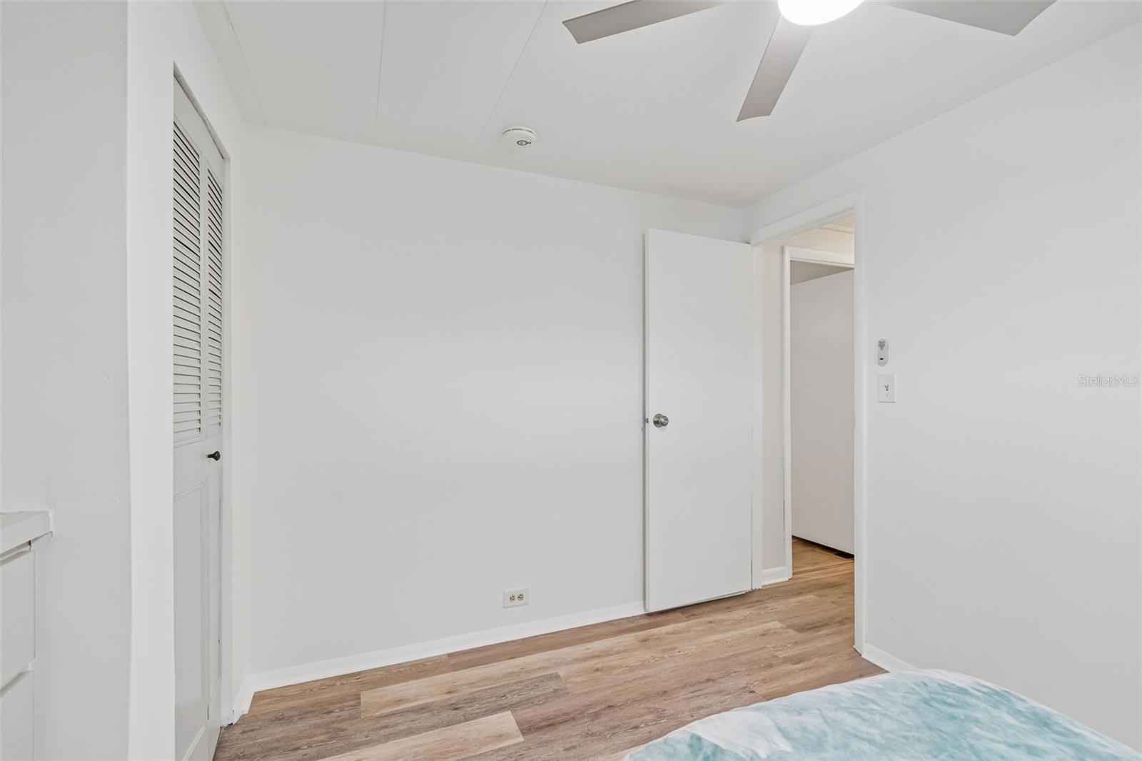 7186 MOUNT ARLINGTON DR NE #421 — photo 46