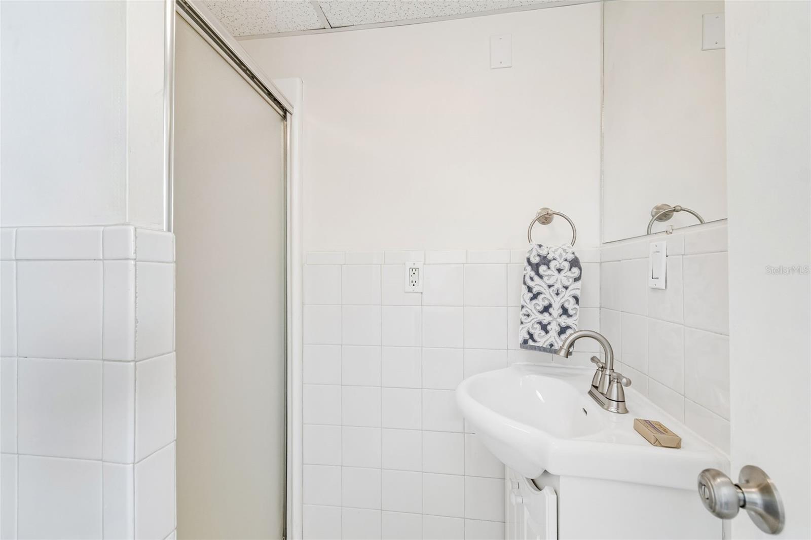 7186 MOUNT ARLINGTON DR NE #421 — photo 36