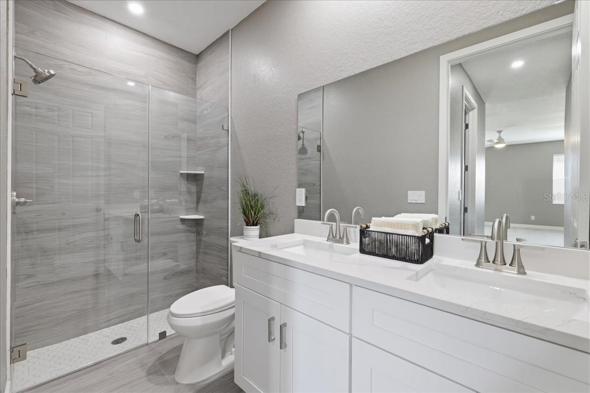 2683 HOPWOOD RD — photo 15