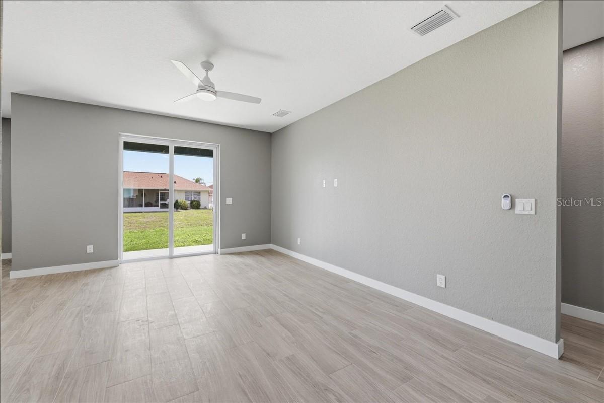 2683 HOPWOOD RD — photo 8