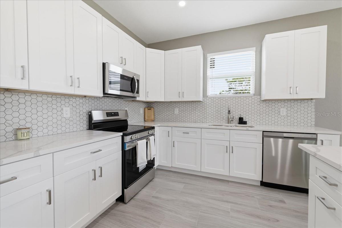 2683 HOPWOOD RD — photo 7