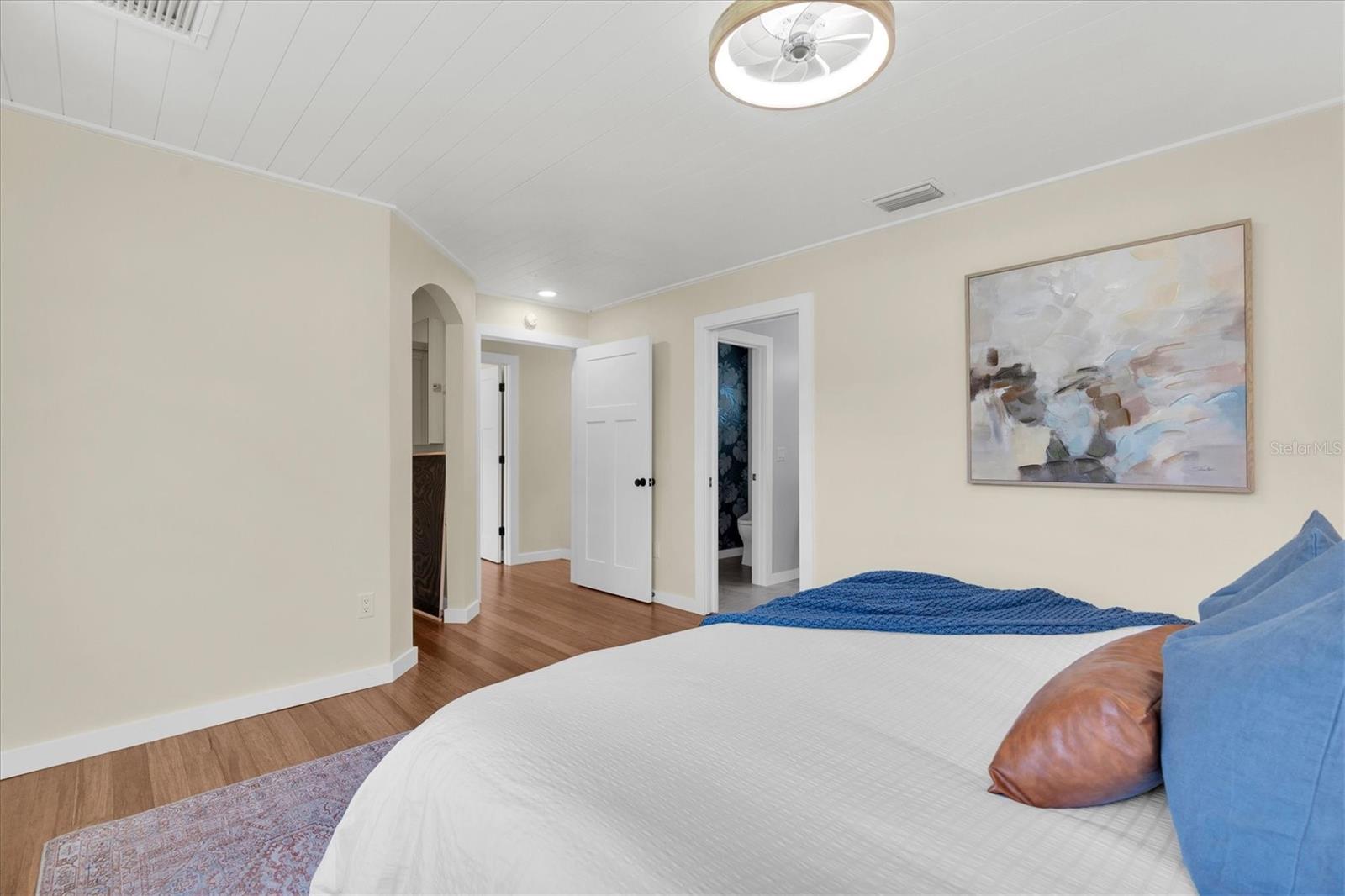 6921 MANGO AVE S — photo 32