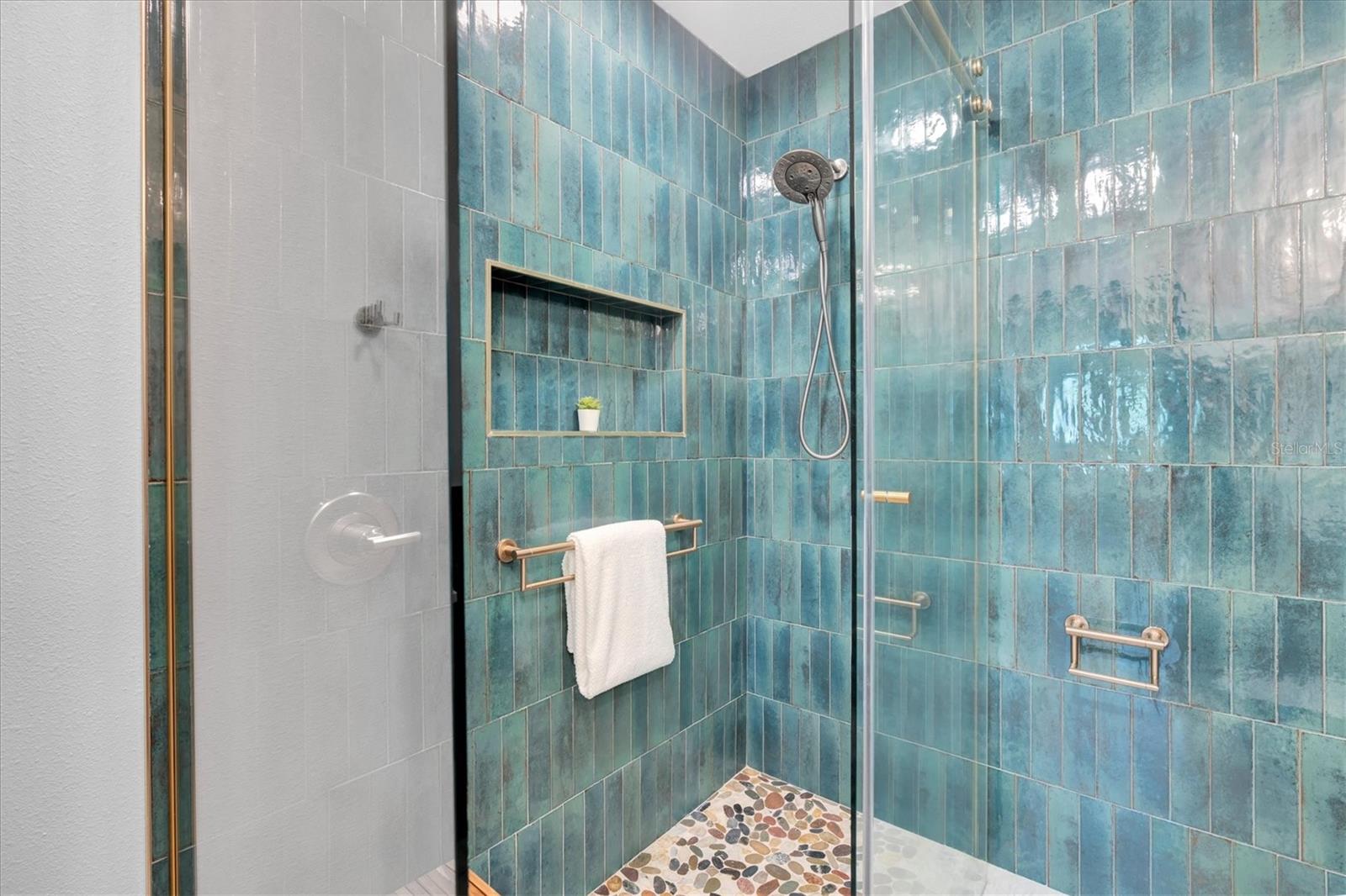 6921 MANGO AVE S — photo 37