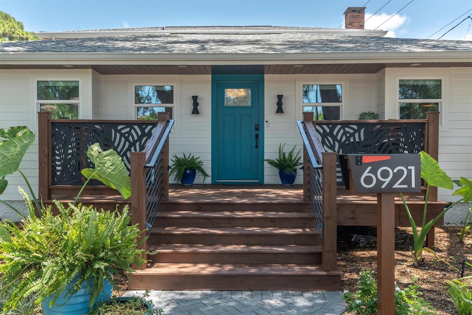 6921 MANGO AVE S — photo 4