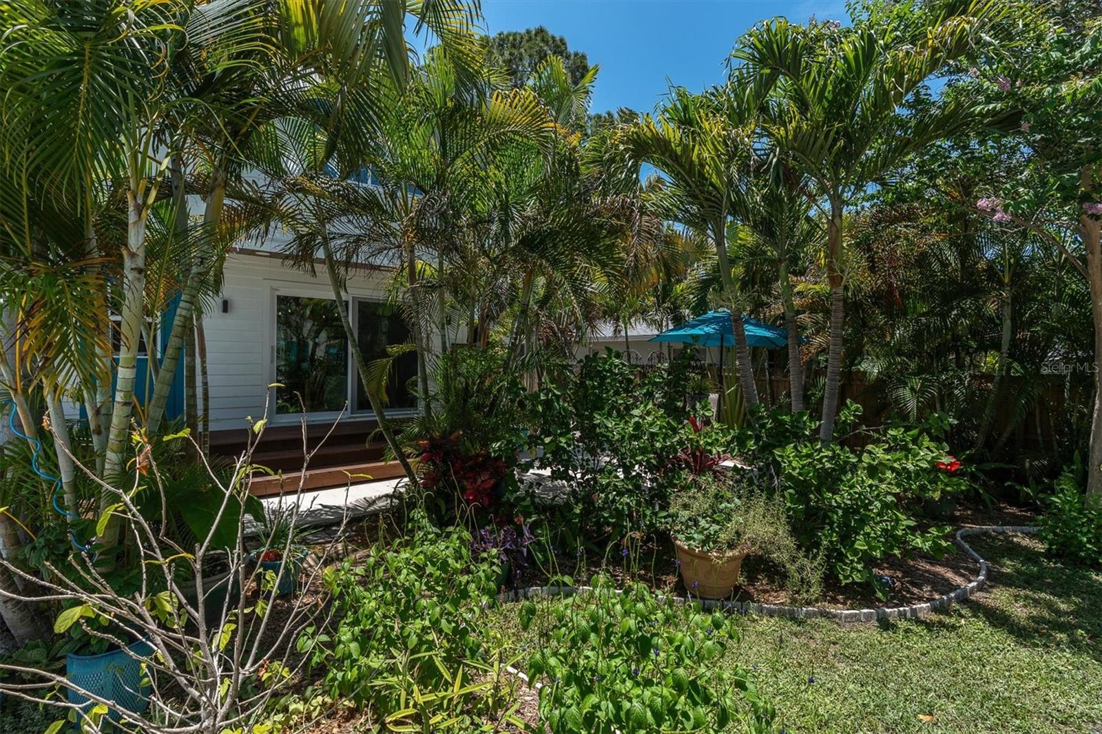 6921 MANGO AVE S — photo 64