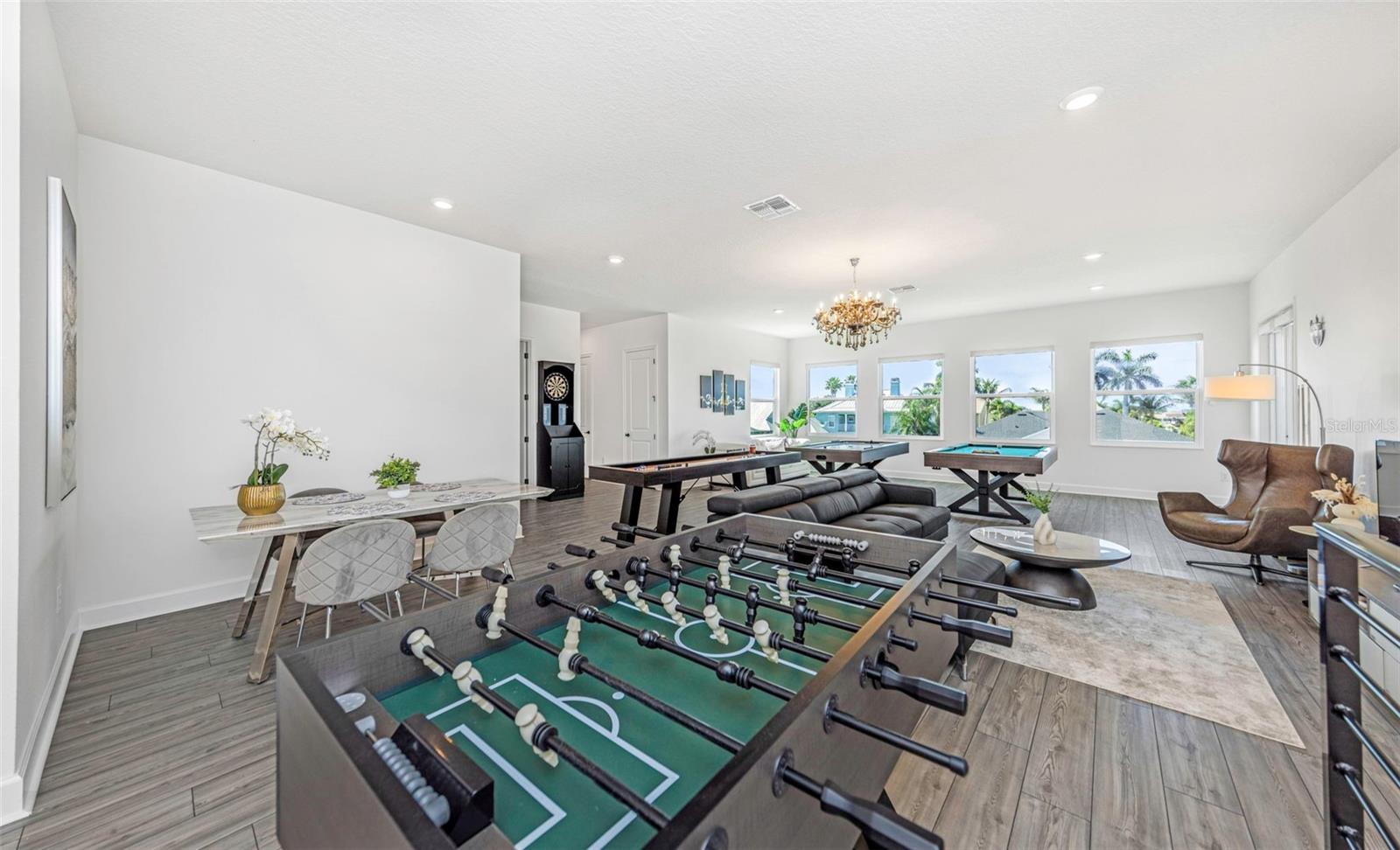 1016 SIGNET DR — photo 47
