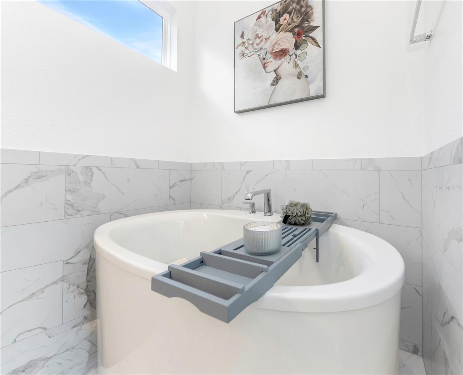 1016 SIGNET DR — photo 38