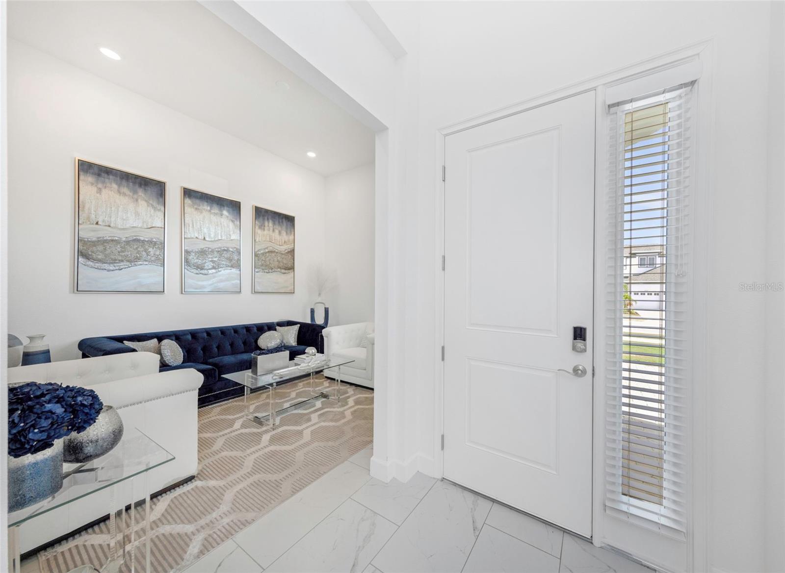 1016 SIGNET DR — photo 7